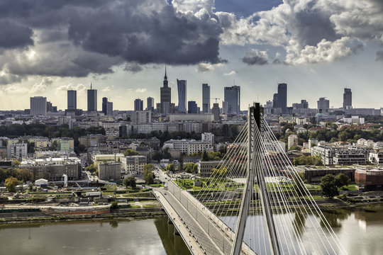 Fototapeta Panoramę Warszawy za mostem