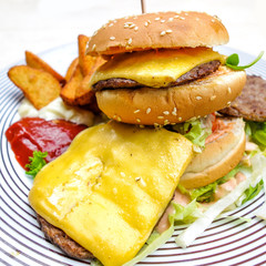 Cheese burger