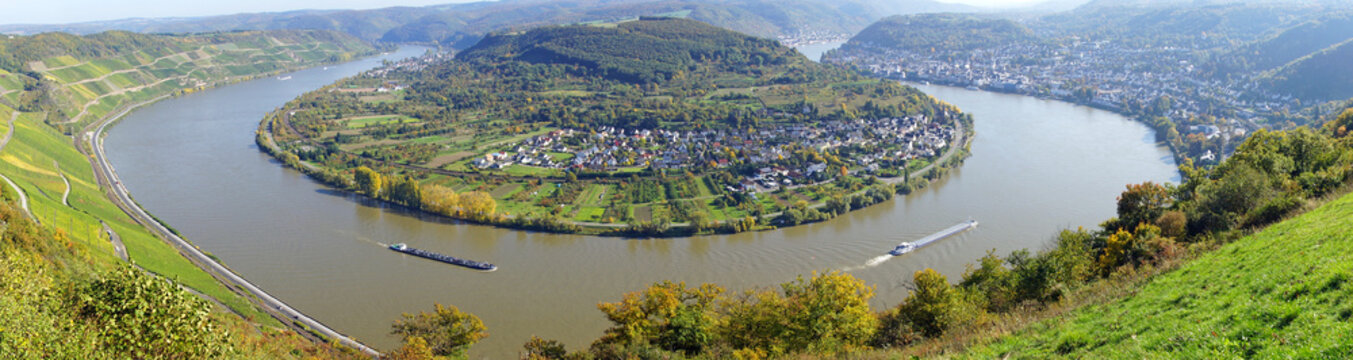 Rheinschleife bei Boppard - Rhein Panorama