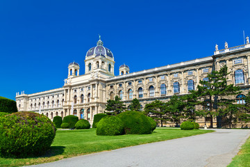 Obraz premium the Kunsthistorisches Museum in Vienna