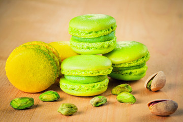 pistachio and lemon macaroons