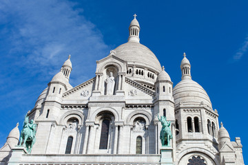 Fototapeta na wymiar Sacre-Coeur cathedral, Paris.