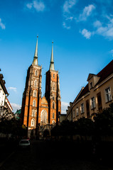 Obraz premium Sunny day in beautiful old city