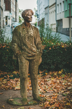 Stra&szlig;enfigur in Aachen