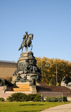 Washington Monument At Eakins Oval In Philadelphia