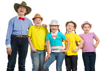 Obraz premium children in a row, wearing a hat