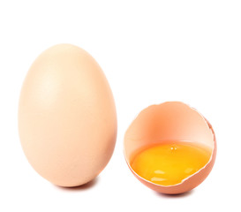 Whole and broken eggs