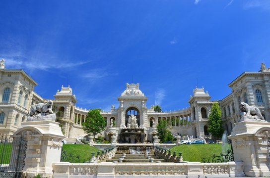 MARSEILLE : PALAIS LONGCHAMP