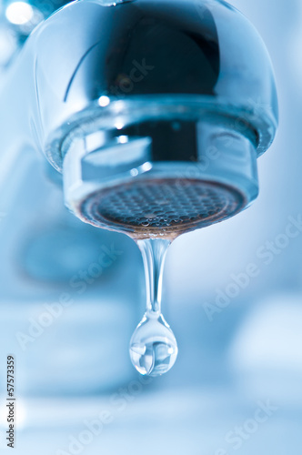 pure water drop wall mural