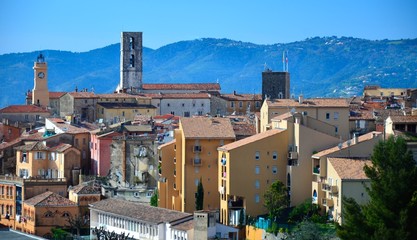 GRASSE : LA VIEILLE VILLE