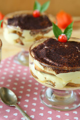 dessert with a biscuit cookies and cream