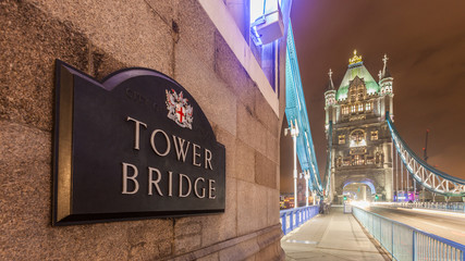 Obraz premium Tower Bridge at Night