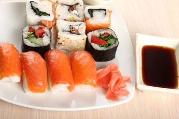 Sushi food