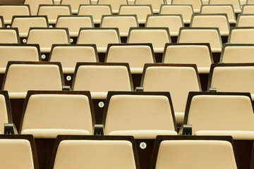 Obraz premium A beautiful pattern of auditorium seats