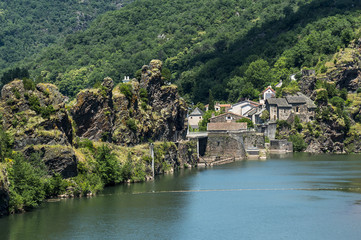 Fototapeta na wymiar Ambialet (Tarn, France)