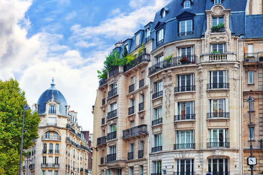 Fototapeta City, urban  view on building in  Paris.France.