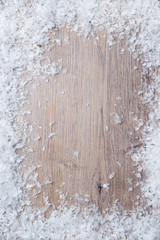 Hintergrund: Schnee auf Holz