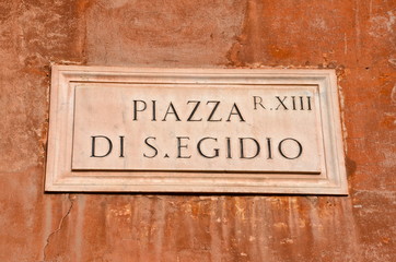 Fototapeta premium Street Plate in Trastevere District in Rome, Italy