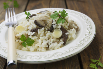 Risotto with mushrooms and leek