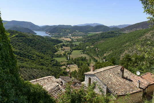 old roofs at Labro and Piediluco lake, Rieti
