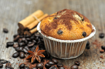 tasty muffin cakes with chocolate