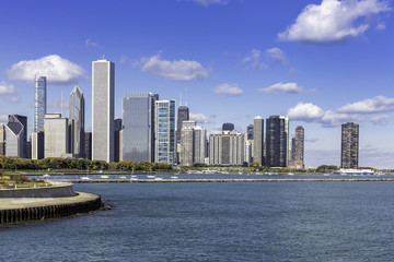Fototapeta premium Chicago downtown in fall scenery