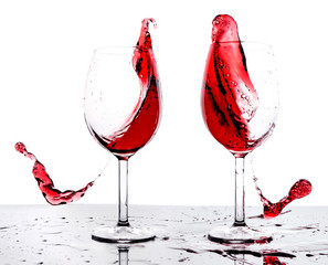 Splashing red wine