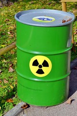Obraz premium bidon radioactif