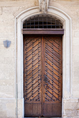 Fototapeta na wymiar brown wooden door
