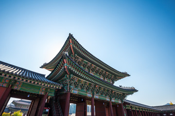 Fototapeta na wymiar Gyeongbokgung Palace w Seulu, w Korei