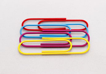 Bunte Büroklammern