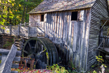 Working Gristmill in Cade's Cove © dfikar