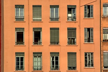 Fototapeta premium Vues de Lyon entre Rhône et Saône.