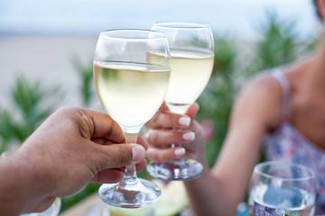 Toast for two to the sea.