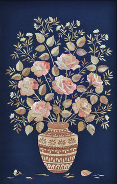 Handmade, roses made of straw