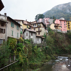 Fototapeta na wymiar Argegno (Jezioro Como)