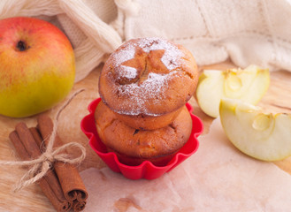 Naklejka na ściany i meble Muffins with apple and cinnamon