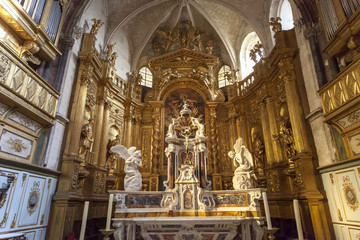 Fototapeta na wymiar Collegiale of L’isle sur la Sorgue, Luberon, Provence, France