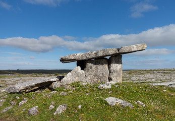 Poulnabrone Dolmen