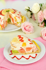 Obraz na płótnie Canvas Delicious jelly cake on table close-up