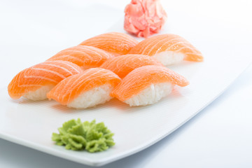 salmon nigiri