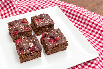 chocolate cranberry cake