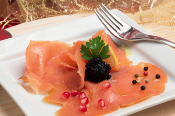 Carpaccio di salmone affumicato