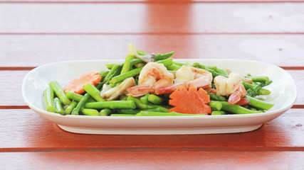 Fried shrimp with asparagus is a kind of Thai cuisine It is not