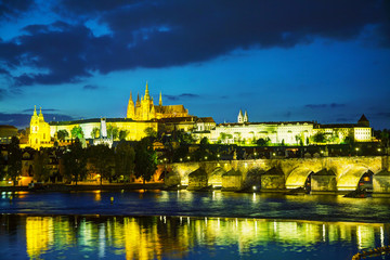 Fototapeta na wymiar Overview of old Prague from Charles bridge side