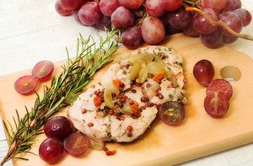 pork fillet with red grapes and goji berries