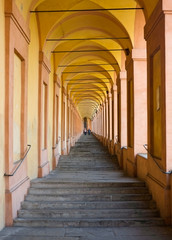 San Luca Colonnade © Elisa Locci