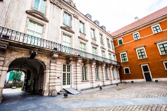 Fototapeta Royal Castle in the old town of Warsaw, Poland