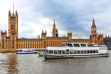 Fototapeta na wymiar London.Houses of Parliament with Thames river