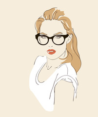 Fashion woman in glasses